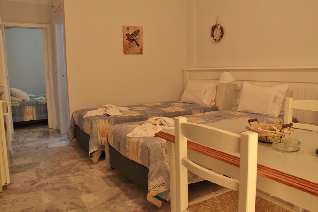 Aparthotel Santa Irene Soúgia Zimmer foto